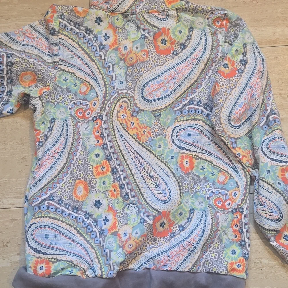 Vera Bradley Quarter Zip Multi-Colored Paisley Print Sweatshirt - Picture 10 of 10